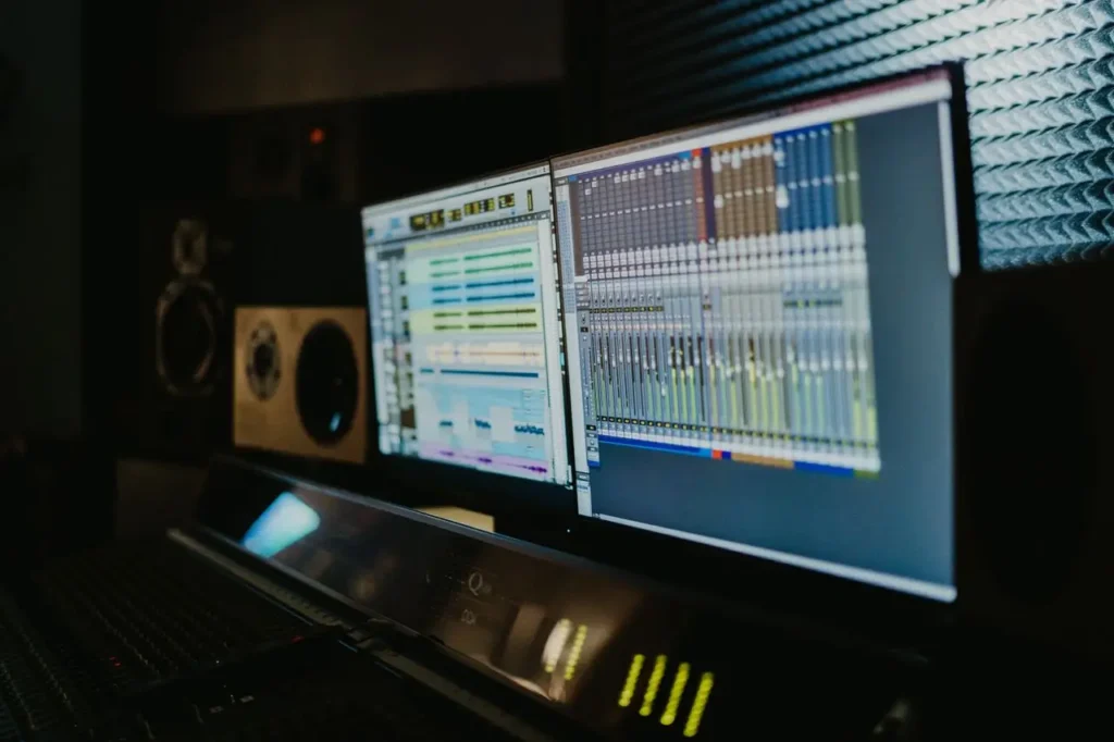 AI Podcast Editing Tools vs Manual DAW